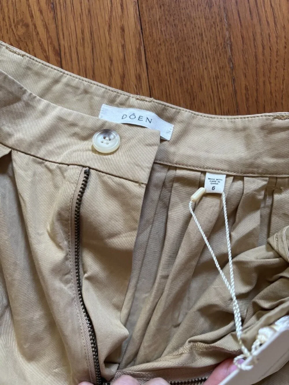 NWT DÔEN Paige Short in Desert